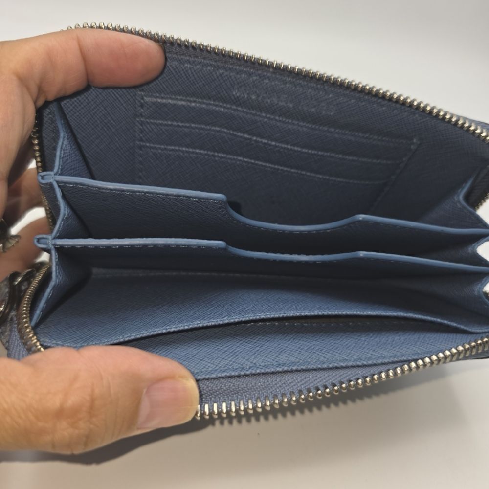 Michael Kors Bedford Blue Python Wallet - Picture 11 of 16